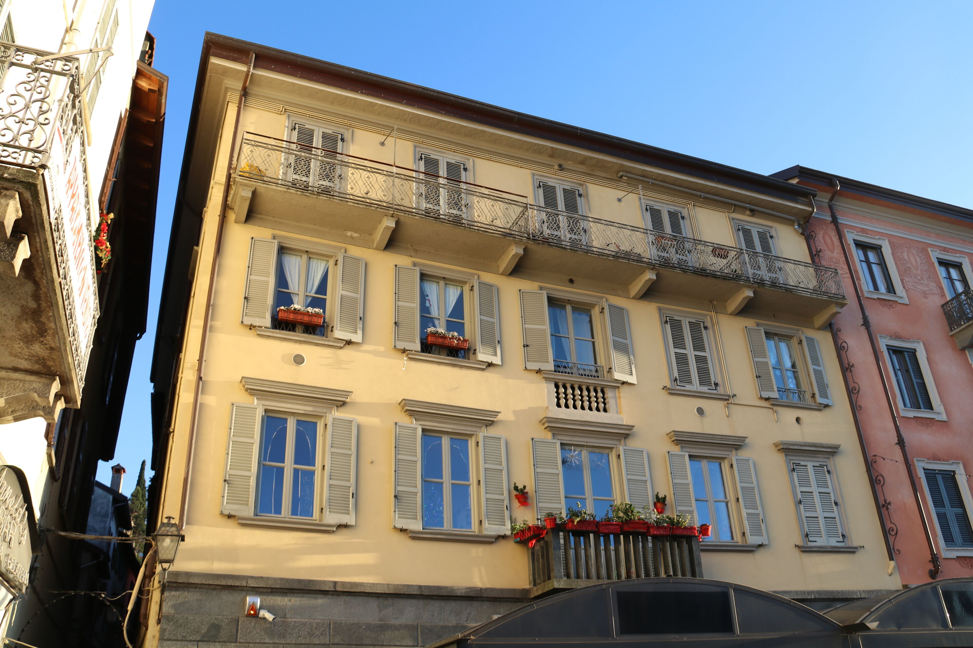 Extérieur