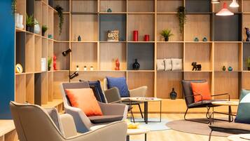 Sala de estar en el lobby