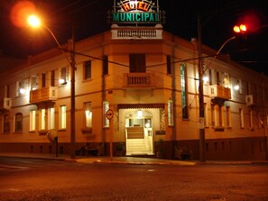 Exterior - Hotel Municipal (Jaboticabal)