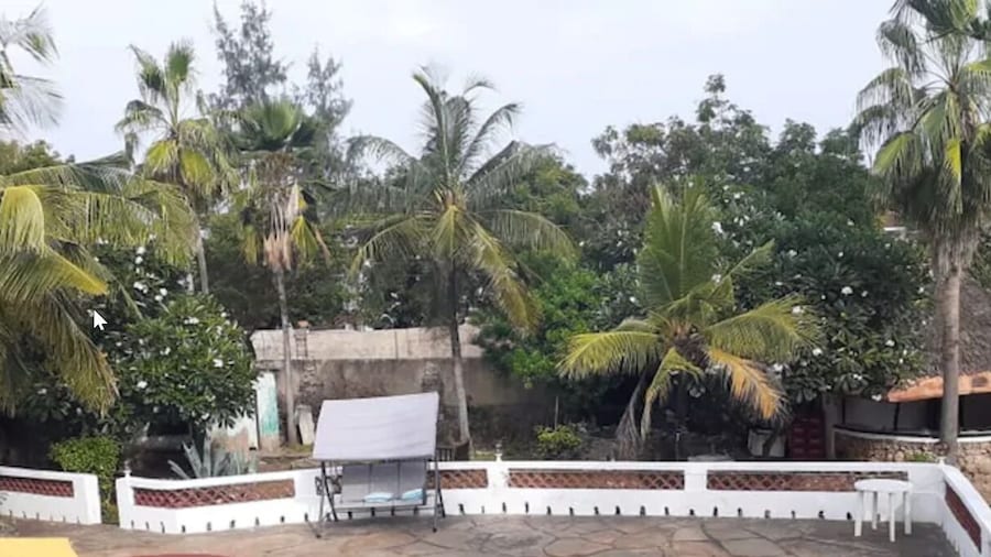 5 Bedroom Mansion Nyali