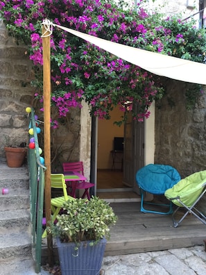 Terrace/patio - Small nest in the heart of the old town (Sartène)
