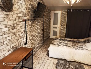 1 habitación, wifi y ropa de cama 