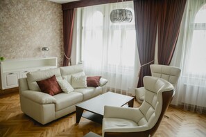 TV a schermo piatto, Netflix, servizi in streaming