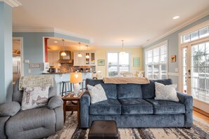 TV, caminetto, console per videogiochi, lettore DVD