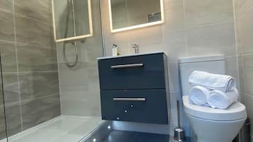 Rumah Comfort, ensuite (Detached Property) | Kamar mandi