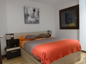 1 sovrum, strykjärn/strykbräda, gratis wi-fi och sängkläder