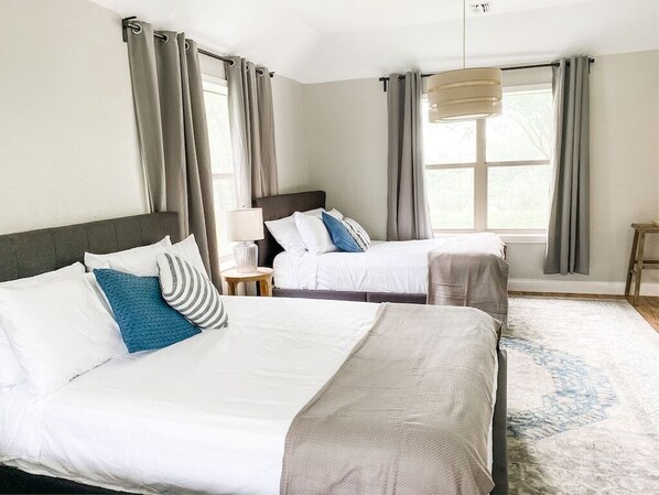 6 Schlafzimmer, Bügeleisen/Bügelbrett, Reisekinderbett, WLAN