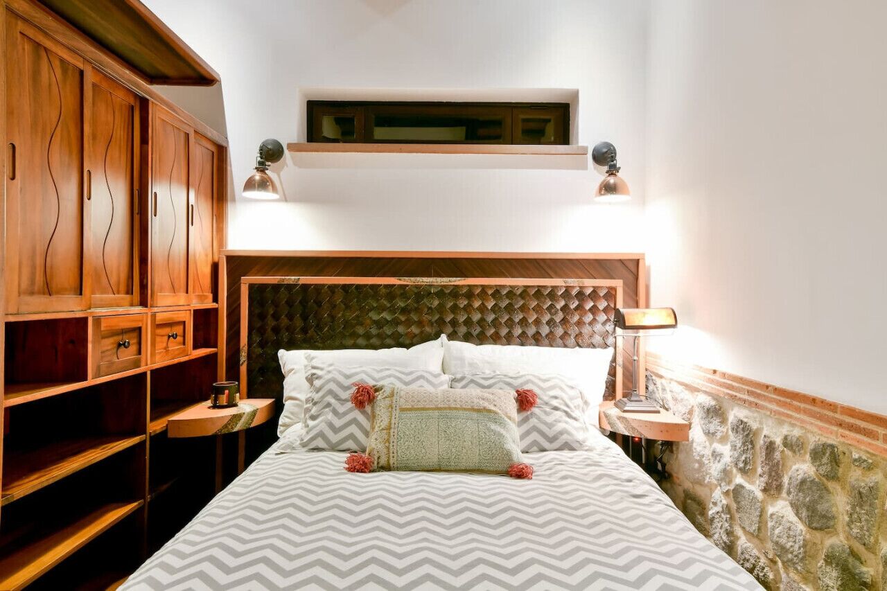 1 bedroom, desk, iron/ironing board, free WiFi