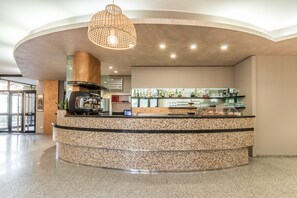 Bar (on property) - Hotel Maris (Sala Baganza)
