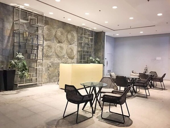 Interior - Vista Wil Tower Quezon City (Diliman)