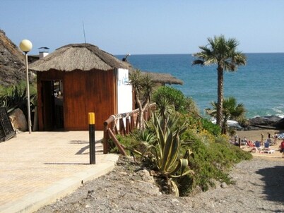 Villa Blanca - Luxury development, close to the beach, recently renovated.  