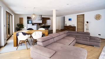 Smart TV, stereo