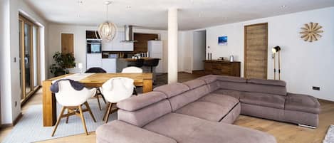 Smart TV, stereo