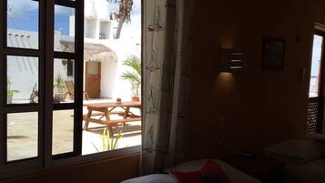 Chambre Familiale, plusieurs lits | Couette en duvet d'oie, ameublement personnalisé