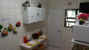 Fridge, microwave, griddle