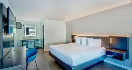 Motel 6 Louisville, KY - Airport - Fair Expo