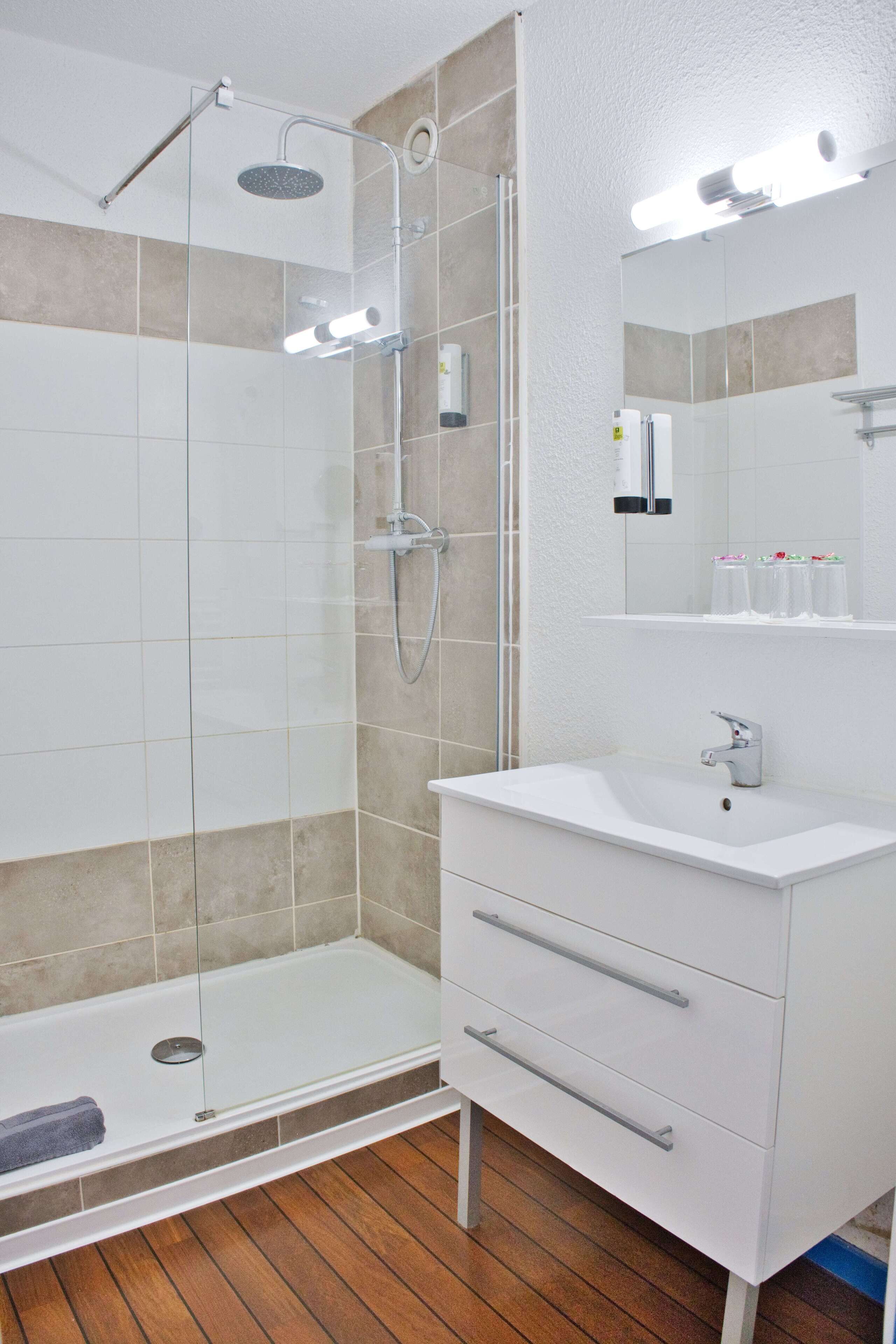 premium double room, 1 queen bed, harbour view | 1 bedroom, in-room safe, individually decorated, desk