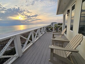 Terrace/patio - GULF FRONT OASIS, PRIVATE HEATED POOL-opt, 5 BR, GORGEOUS BEACH VIEWS, Sleeps 12 (Panama City Beach)