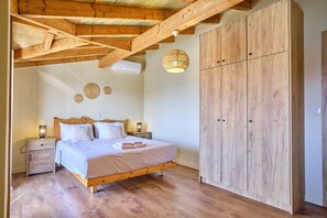 2 Schlafzimmer, Zimmersafe, Bügeleisen/Bügelbrett, kostenloses WLAN