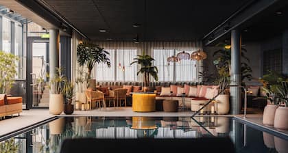 Lily Country Club
