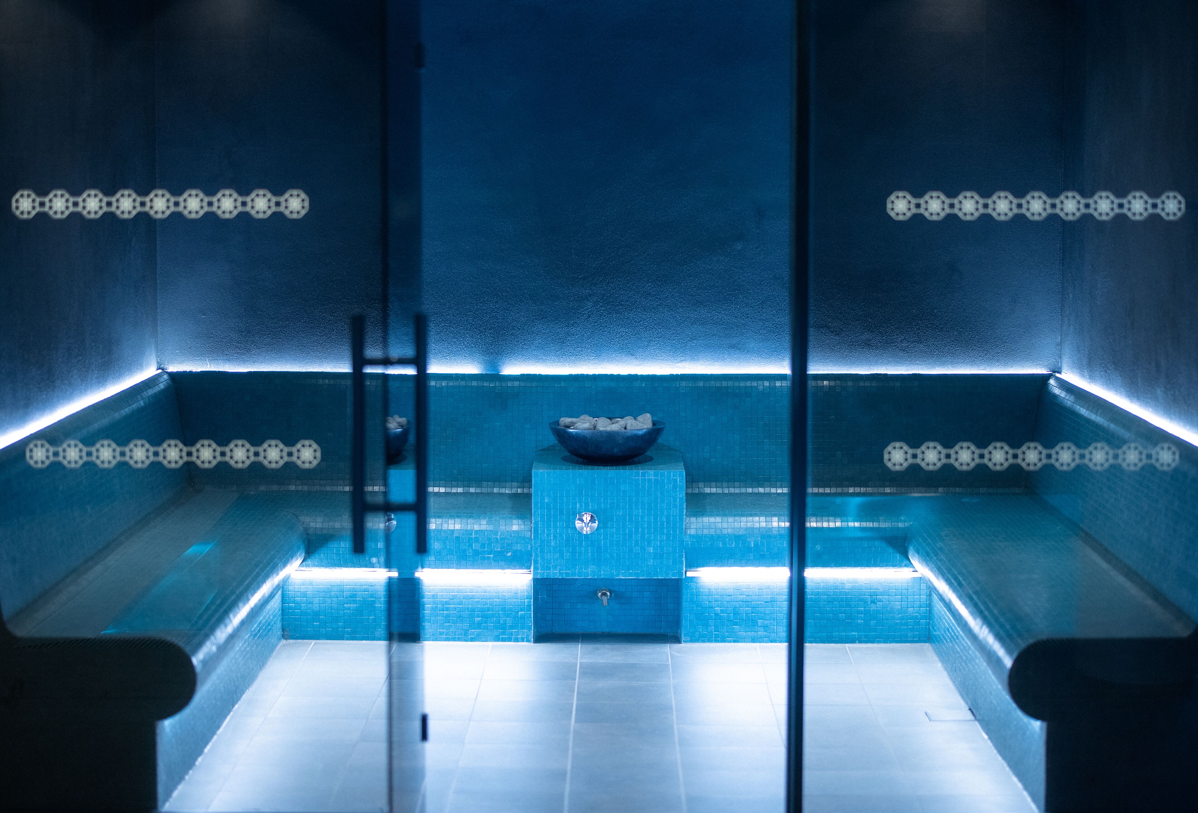 couples treatment room(s), sauna, steam room, turkish bath/hammam