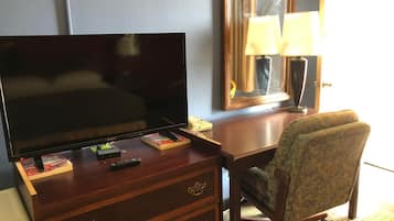 Laptop workspace, free WiFi