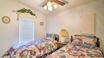 2 Schlafzimmer, Bügeleisen/Bügelbrett, Internetzugang, Bettwäsche