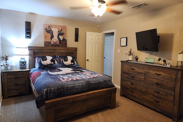 3 Schlafzimmer, Bügeleisen/Bügelbrett, kostenloses WLAN, Bettwäsche
