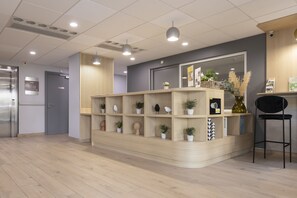 Lobby - Studio Abordable proche du Centre | Accès Piscine (Colmar)