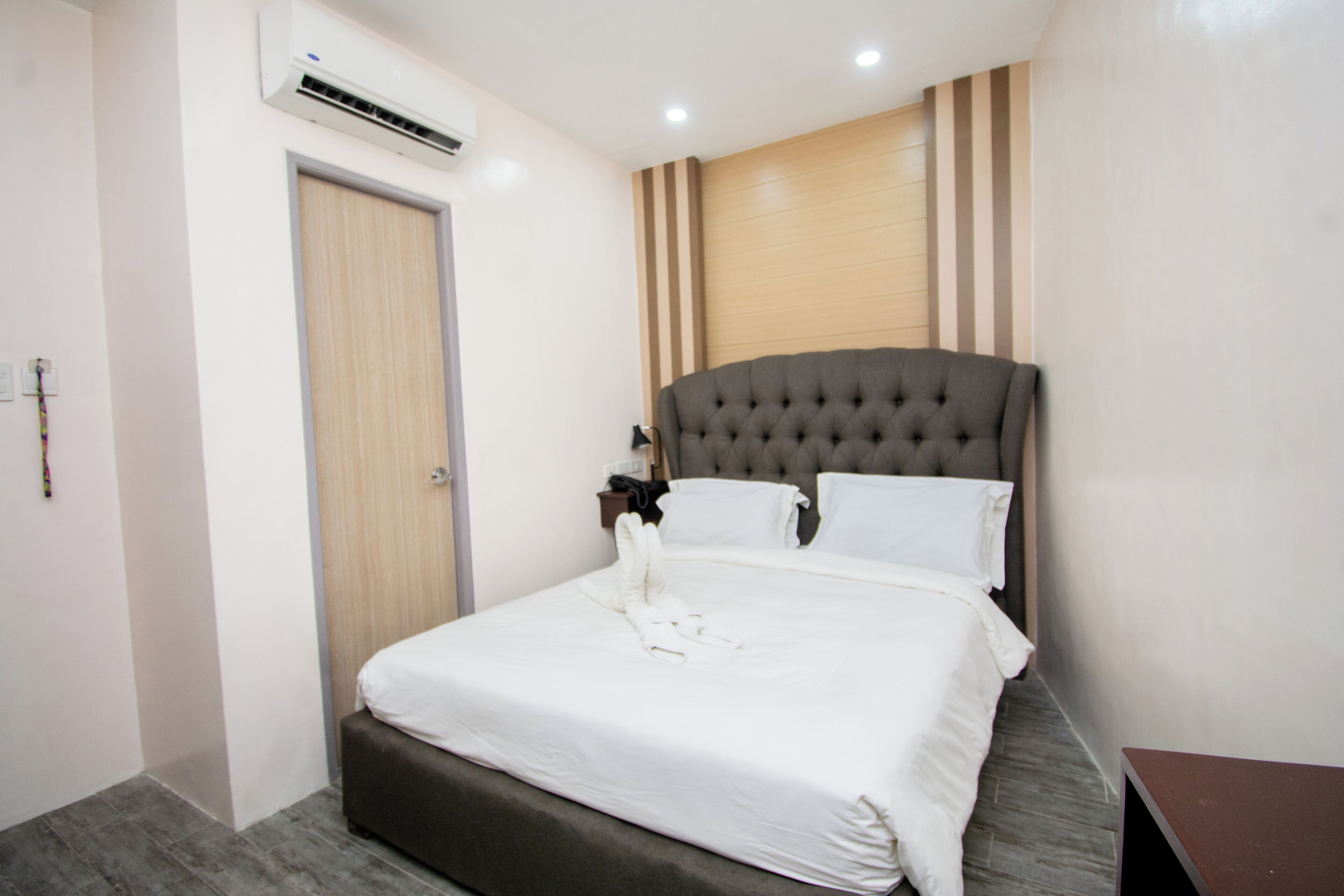 Wifi gratis y ropa de cama 