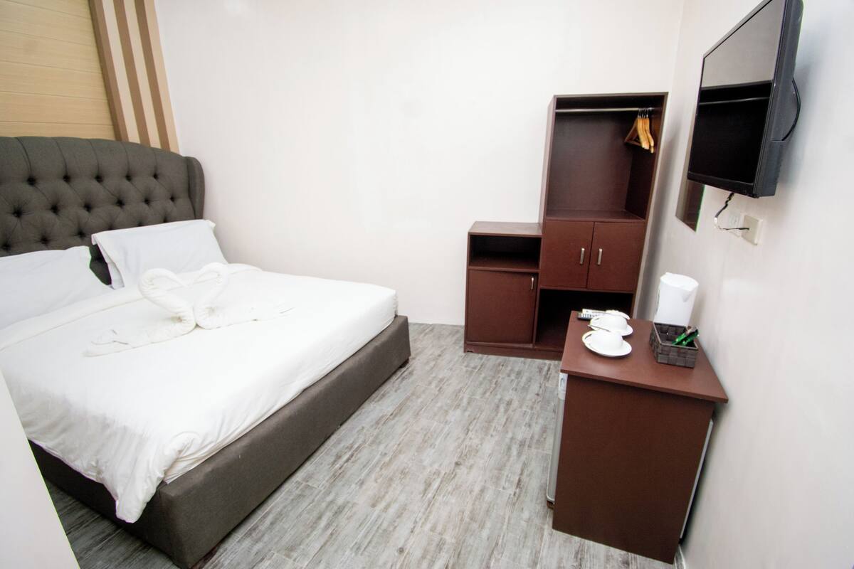 Quarto luxo (Spacious) | Wi-Fi de cortesia, roupa de cama