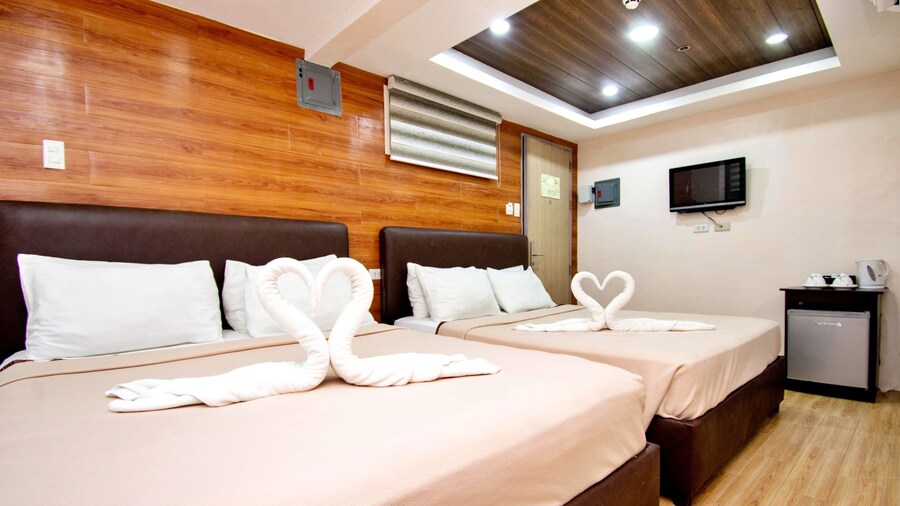 Emerald Island Hotel