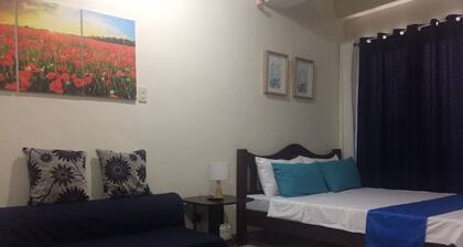 We are near at Bank, Convenience store, Wet Market and fast food chain.