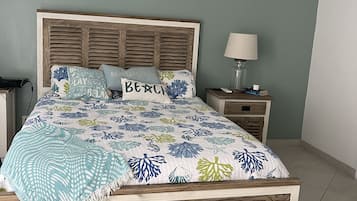 WiFi, bed sheets