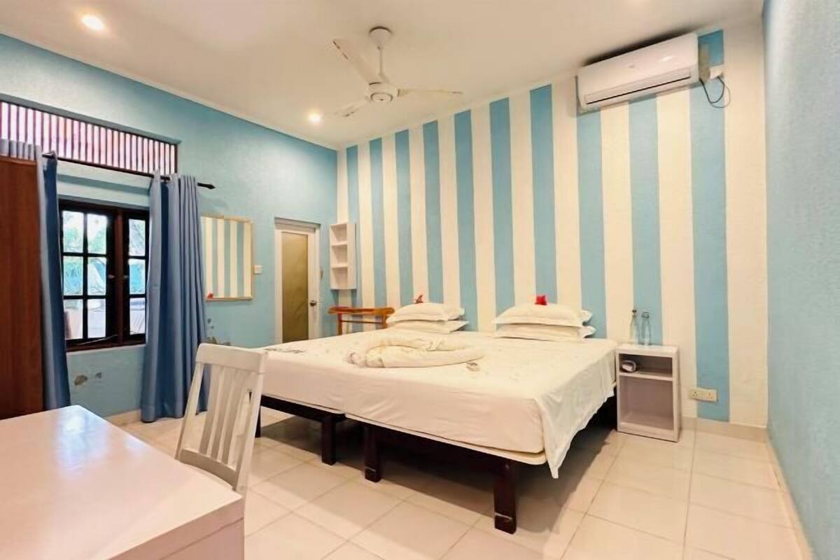 Desk, laptop workspace, iron/ironing board (on request), rollaway beds