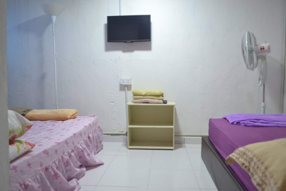standard triple room | free wifi