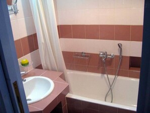 Hair dryer, towels