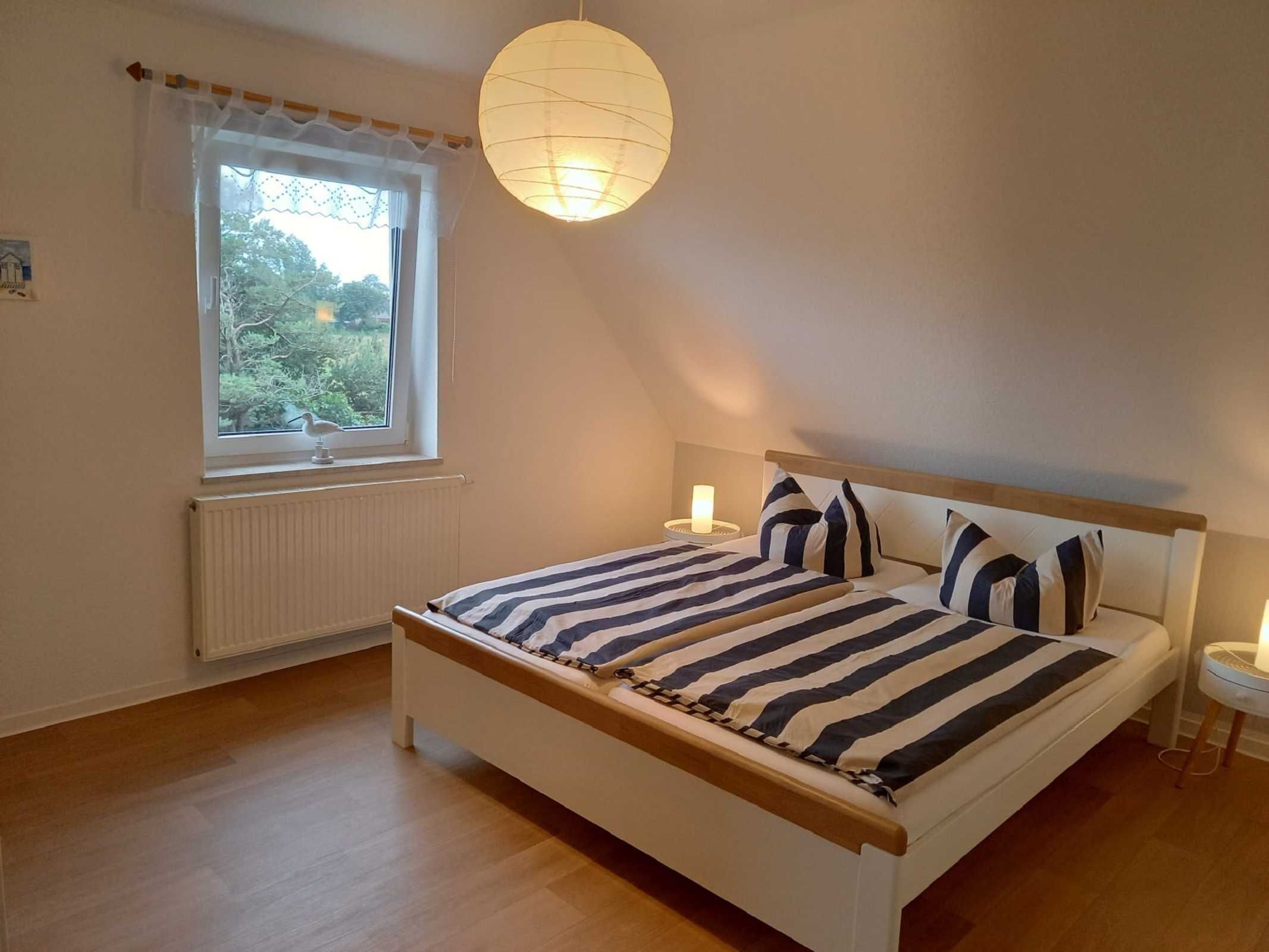3 Schlafzimmer, Reisekinderbett, WLAN, Bettwäsche