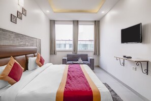 3 chambres, bureau, fer et planche à repasser, Wi-Fi gratuit