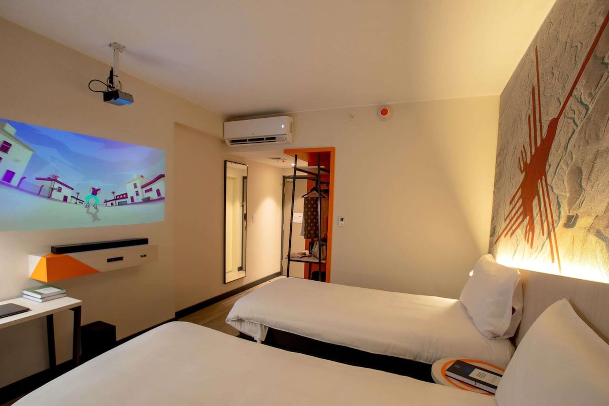 Rom – superior, 1 enkeltseng (Plug and Play) | Safe på rommet, individuelt dekorert og individuelt innredet