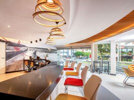 Bar (en la propiedad)
