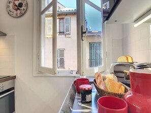 Fridge, microwave, oven, dishwasher - N&J - FRANCOIS VIEUX NICE - Old Town (Niza)