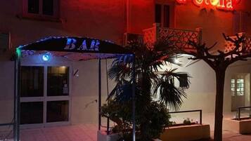 EntrĂ©e de lâhĂ©bergement