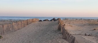 Family Villa set in a mediterranean garden overlooking the Thau Lagoon