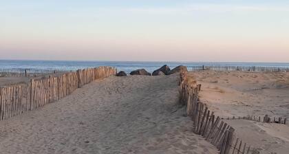 Family Villa set in a mediterranean garden overlooking the Thau Lagoon