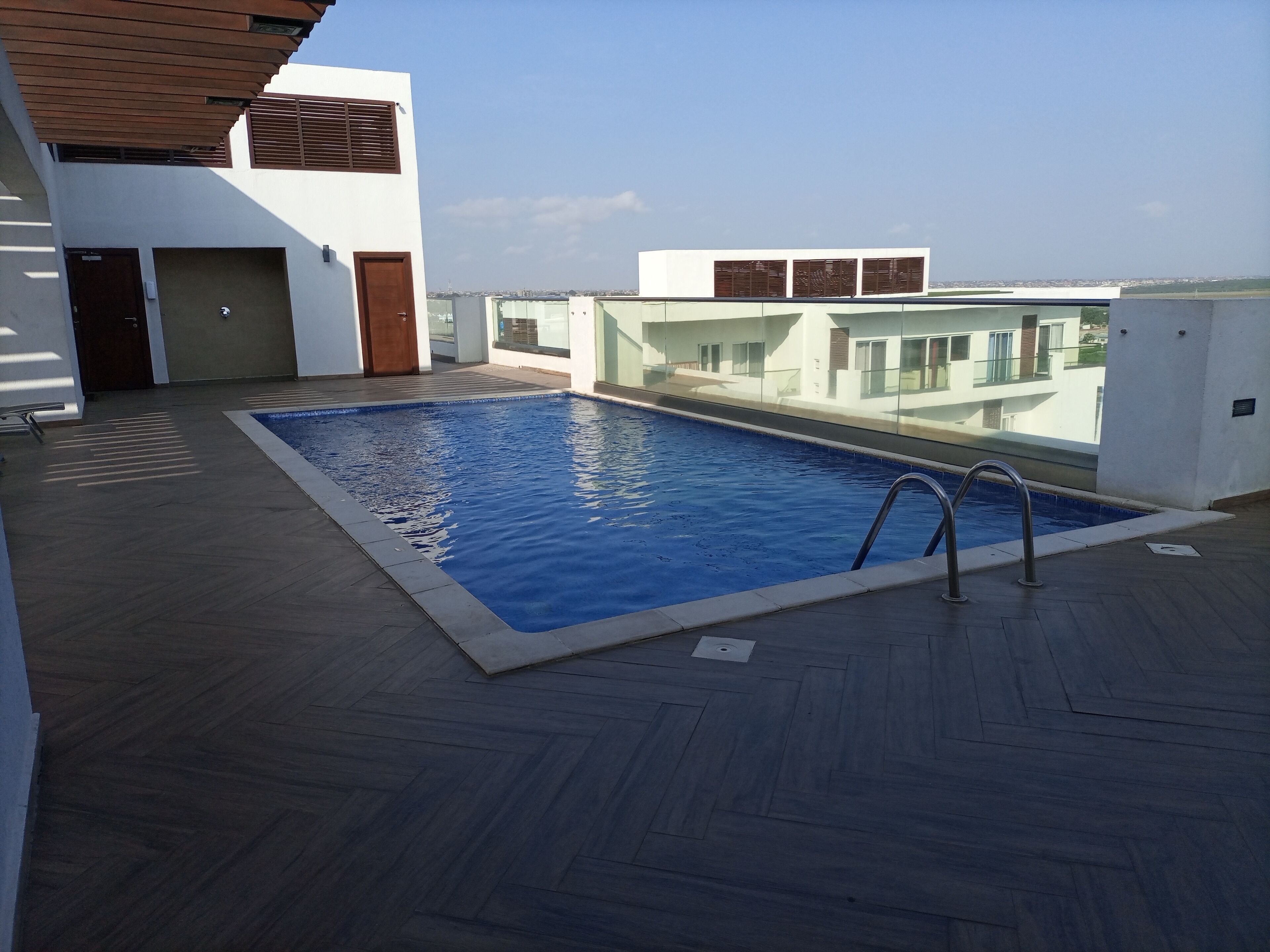 Rooftop pool