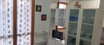 Cecina mare 200 mt from the sea ground floor, separate entrance, sleeps 4 