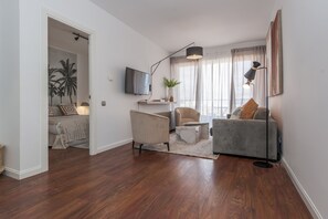 1 chambre, fer et planche Ă repasser, Wi-Fi gratuit, draps fournis