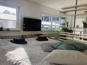 In-room safe, desk, iron/ironing board, free WiFi