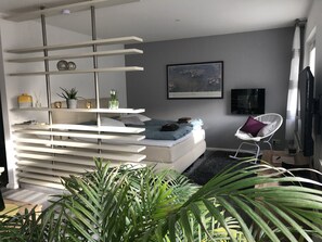 In-room safe, desk, iron/ironing board, free WiFi